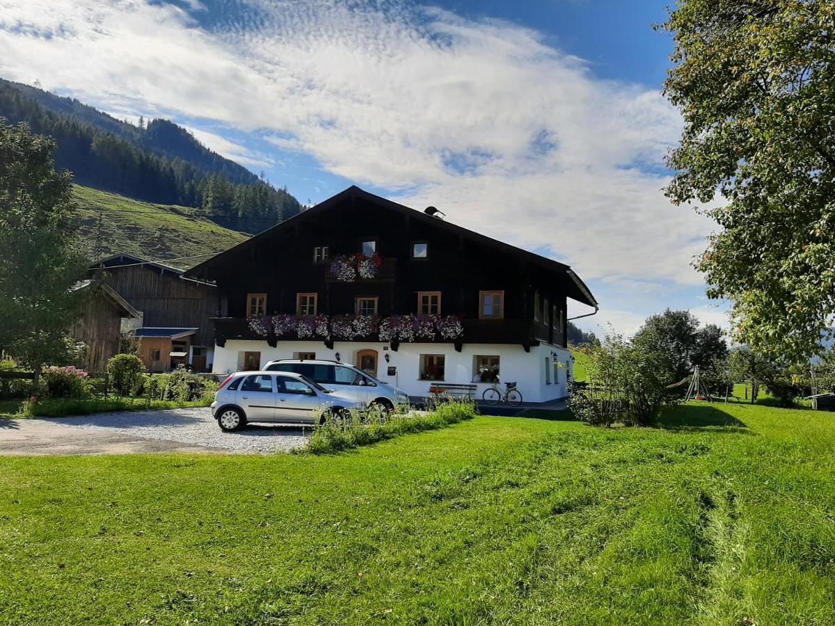 Appartement Huebgut Bruck an der Grossglocknerstrasse Exterior photo